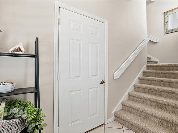 4th image of 7680 Oleander Gate DR #J202
