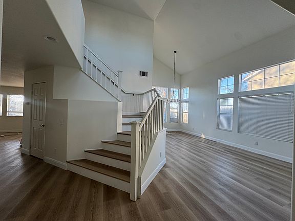2nd image of 769 Atlantic Dr
