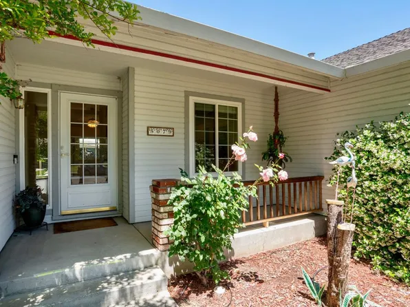 5079 Charmian Drive, Santa Rosa, CA 95409