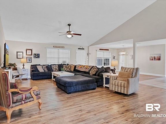 4th image of 28312 Bay Branch Dr