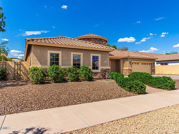 3rd image of 21778 E ESCALANTE Road