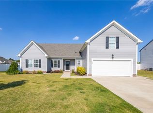 116 Parrish Point Ln, Moyock, NC 27958