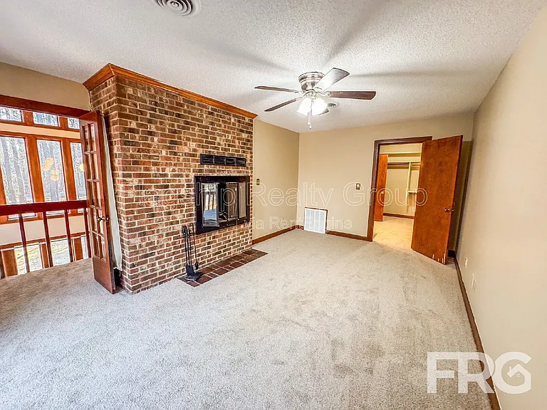 1228 Forest Acres Dr — Photo 34