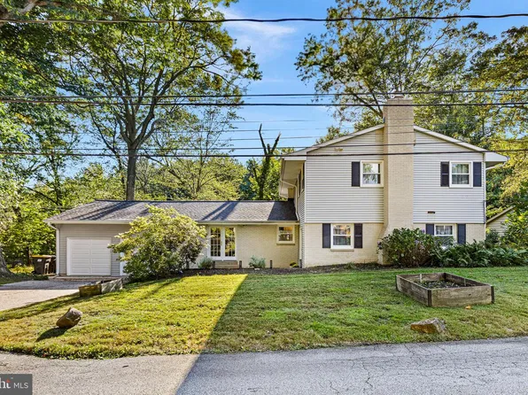 4 N Cliffe Dr, Wilmington, DE 19809