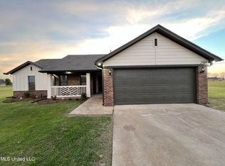 2901 Dulaney Rd, Tunica, MS 38676