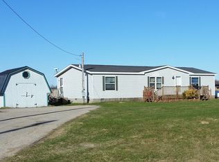 5544 S Cedar Lake Rd, Sheridan, MI 48884