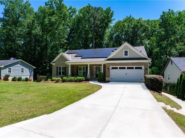 2721 Whippoorwill Cir, Duluth, GA 30097
