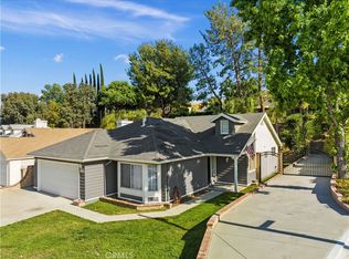 28490 Victoria Rd, Castaic, CA 91384