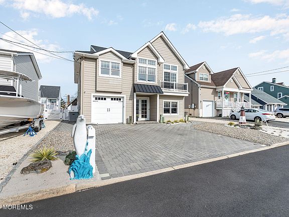 5th image of 506 Bayview Drive