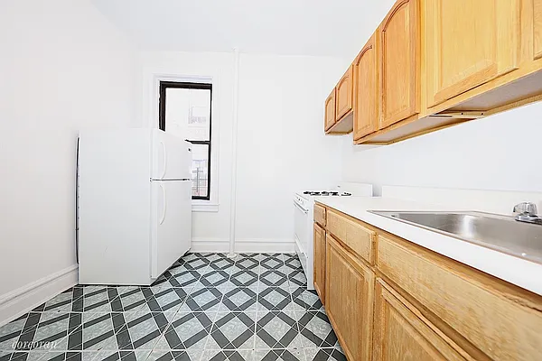 Rented by Corcoran | media 20