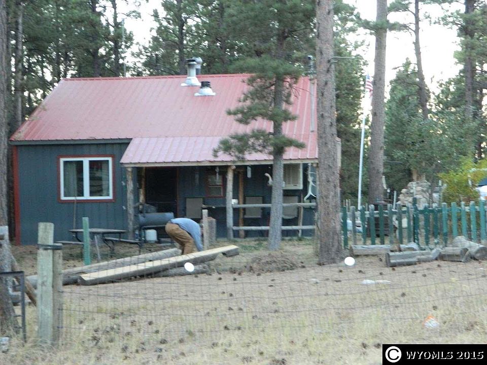 2nd image of 2913 Esterbrook Rd