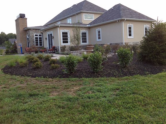 2nd image of 7 Mark Meadow Ct