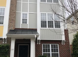 133 Dove Cottage Ln, Cary, NC 27519