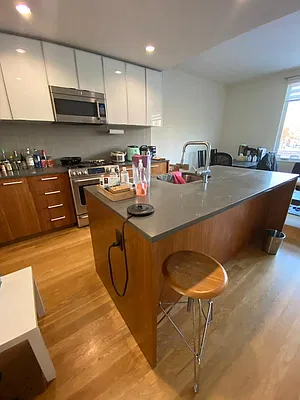Rented by NY Living Solutions | media 2