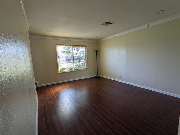 3rd image of 4303 Agena Cir