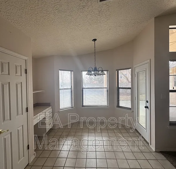 11606 Herman Roser Ave SE — Photo 8
