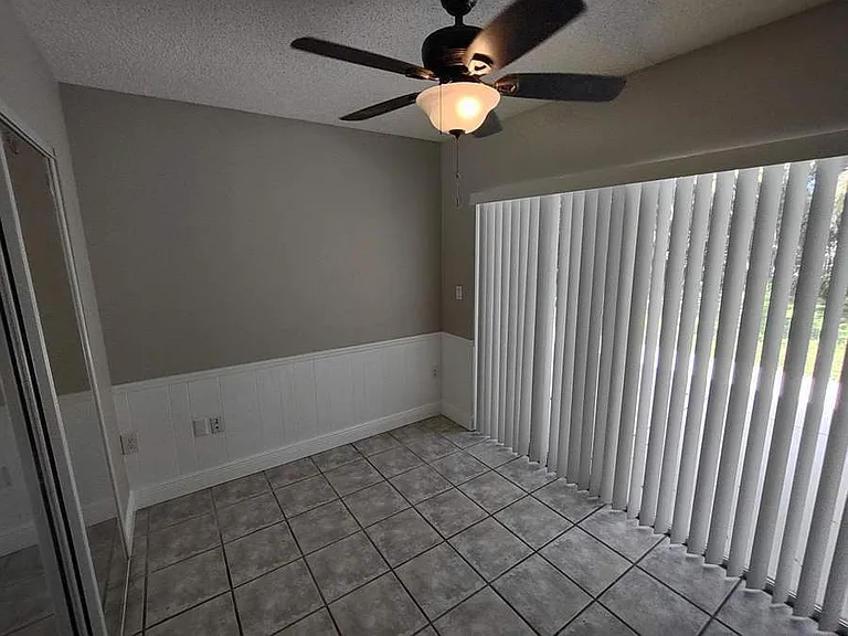8811 Seeley Ln — Photo 19