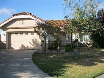 1st image of 846 Claybury Ct