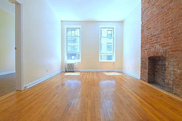 Rented by Manhattan Spaces | media 13