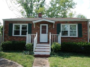 1013 Dolores Ave, Saint Louis, MO 63132