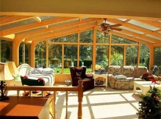 94 Carver Rd, Plymouth, MA 02360