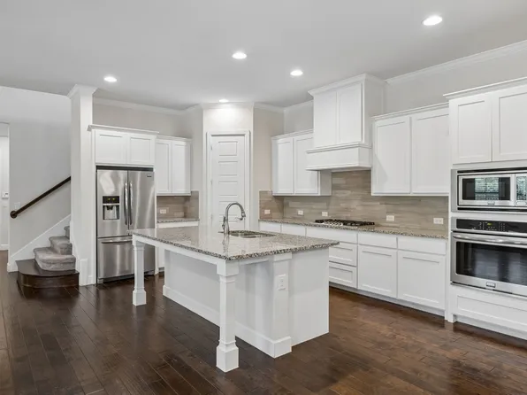 4016 Red Lynx Ln, Arlington, TX 76005