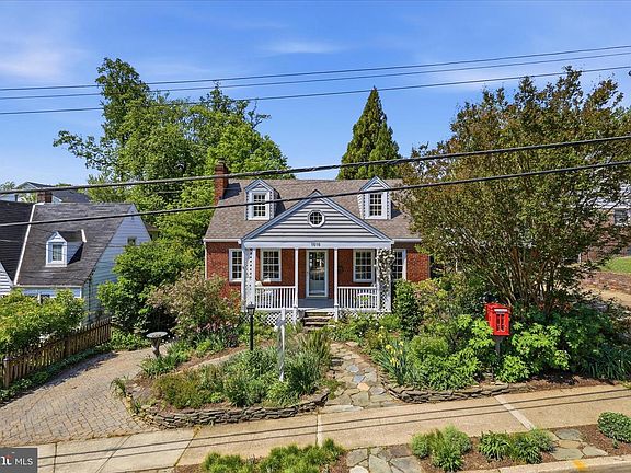 4th image of 1616 N Taylor St