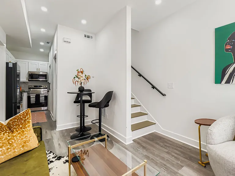 6305 Shannon Pkwy #114 — Photo 7