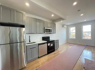 1650 Norman St #2F, Ridgewood, NY 11385