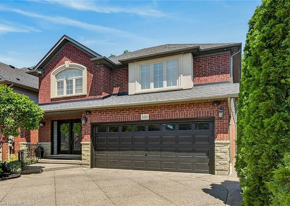 1st image of 160 Wills Cres