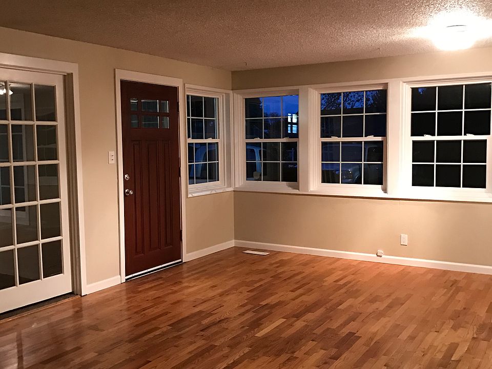 1st image of 6521 94th St SW