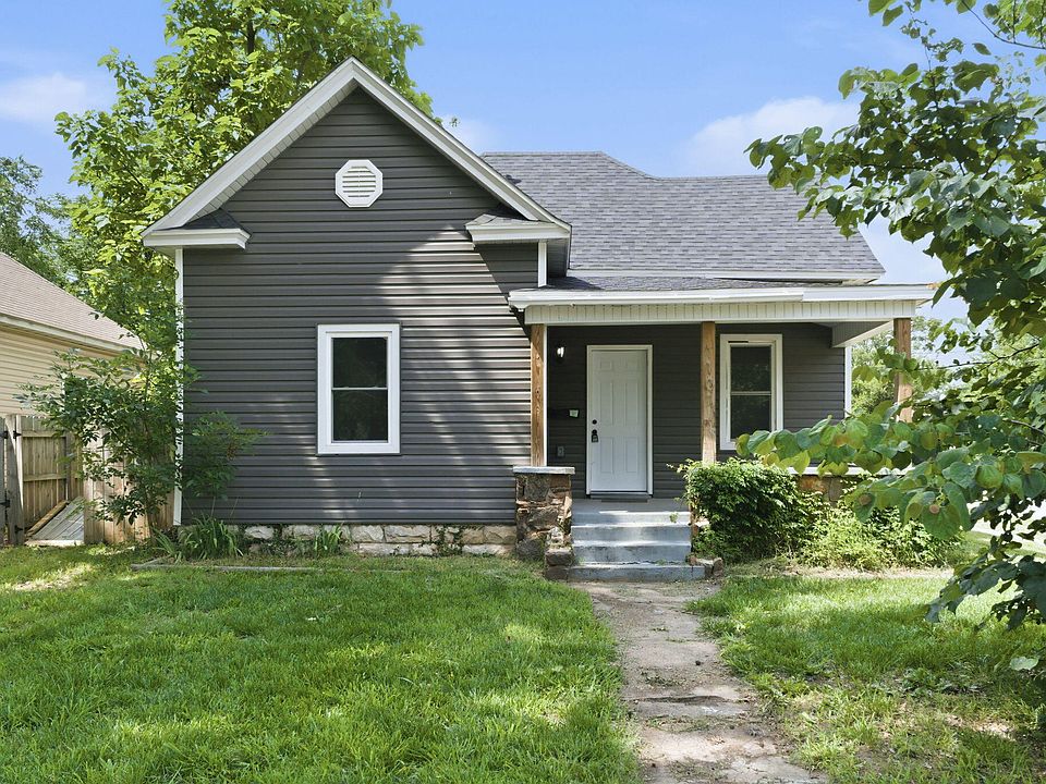 1st image of 1101 W Division Street