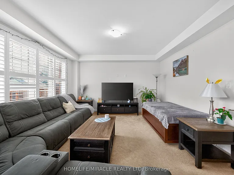 32 Agricola Rd — Photo 18