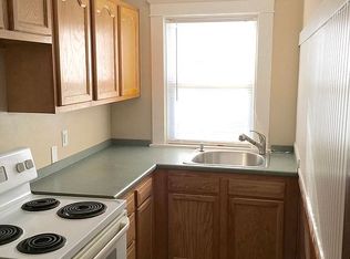 40 East St FLOOR 2, West Warwick, RI 02893