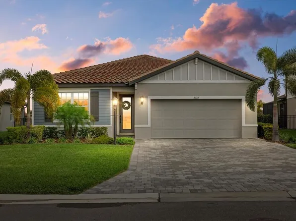 3713 Savanna Palms Ct, Bradenton, FL 34211