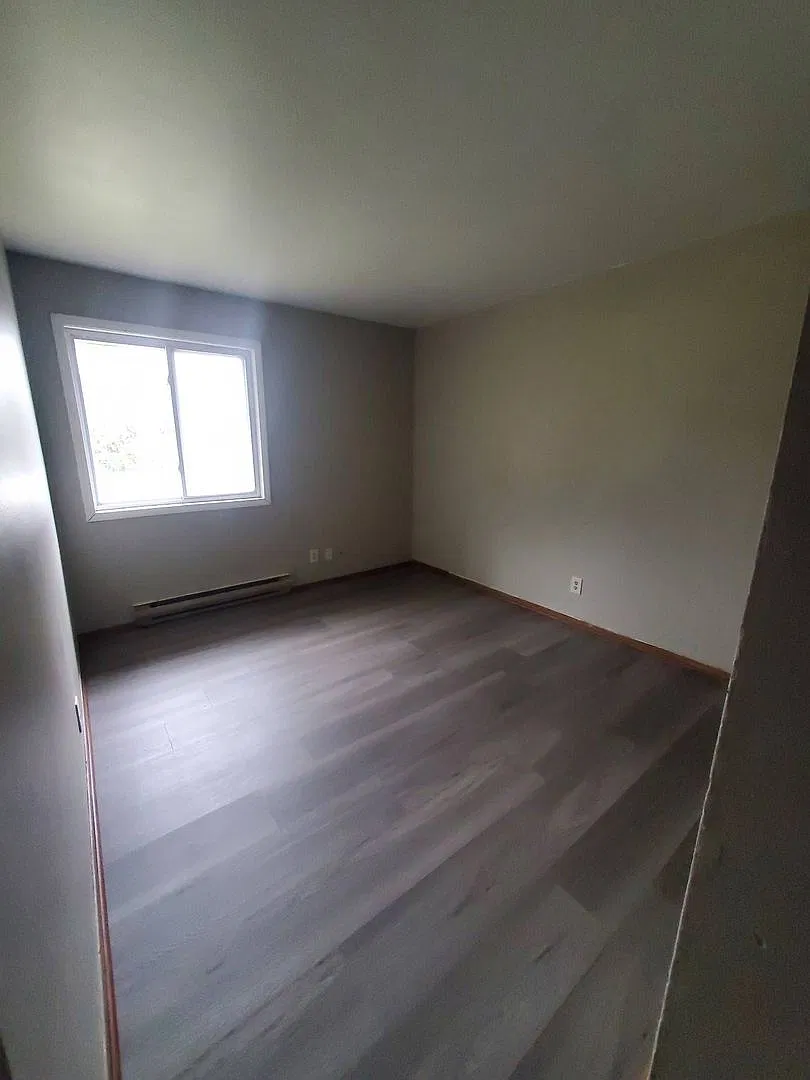 601 Hartridge Drive - 8 Unit — Photo 4
