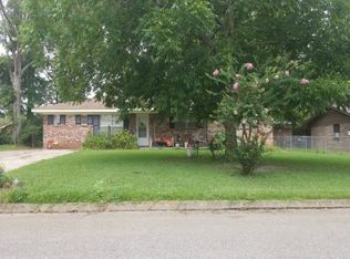 504 Mustang Dr, Dothan, AL 36301