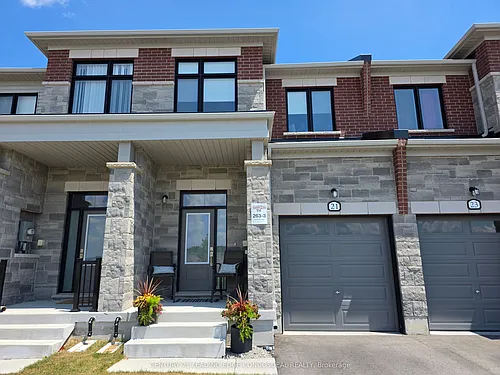 21 Milady Cres Photo 1