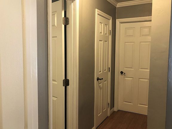 4th image of 4654 33rd St Unit 22