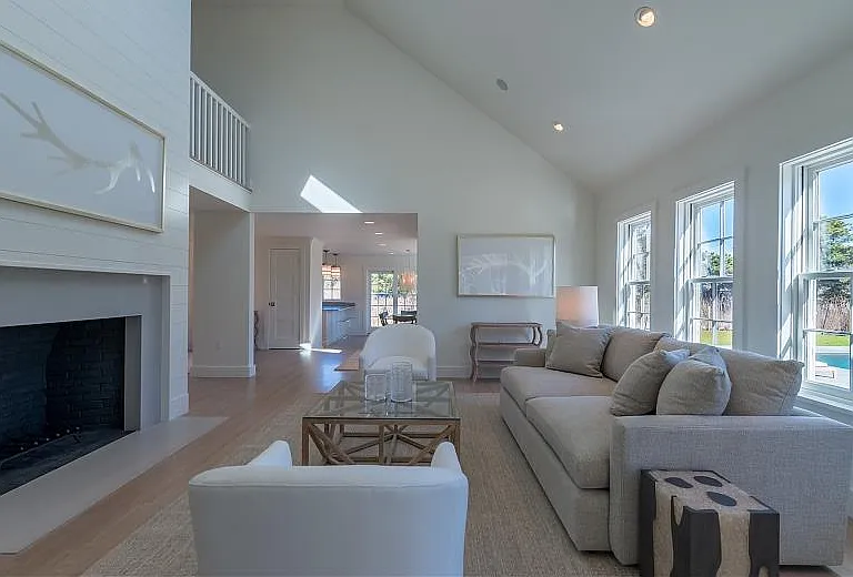 Pond View Dr — Photo 6