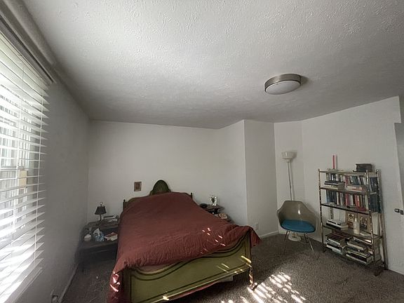 4th image of 1619 Shelby Ave