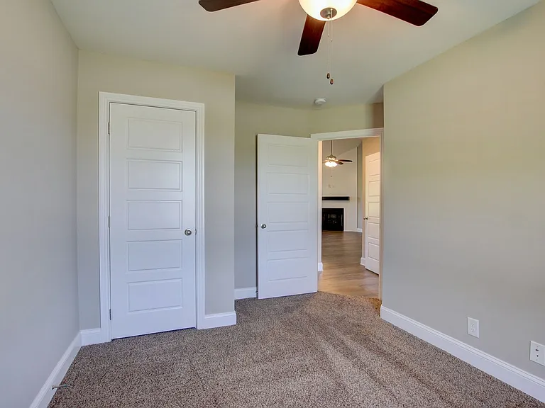 677 Battery Ct — Photo 31