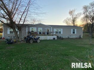 22458 Carlyle Rd, Thompsonville, IL 62890
