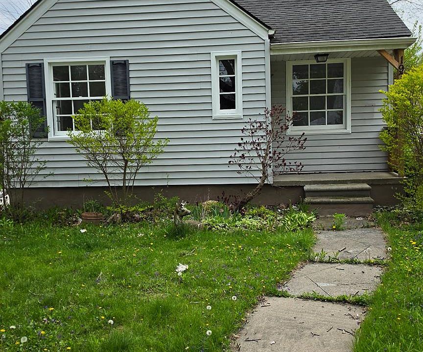 1st image of 19700 Washtenaw St