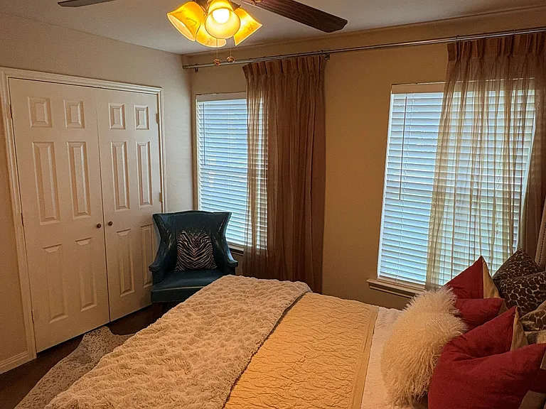 261 Springs Hill Cir — Photo 9