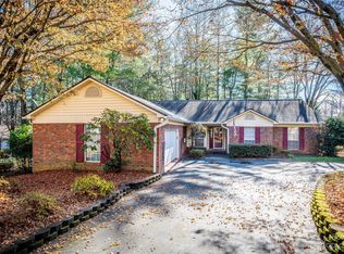 1 Pebble Beach Ct, Etowah, NC 28729