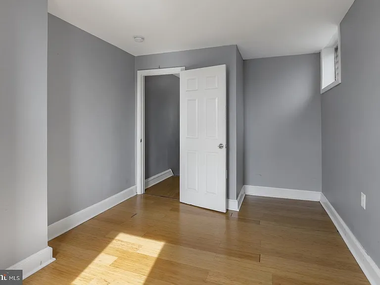 2803 Aramingo Ave — Photo 27