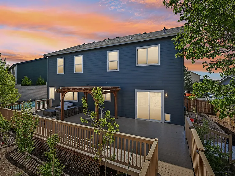 21665 Mount Elbert Pl — Photo 38