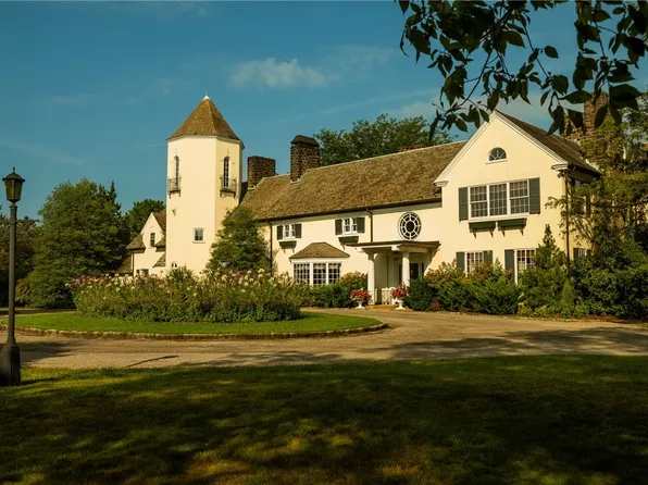 406 Hillside Dr, Sewickley, PA 15143