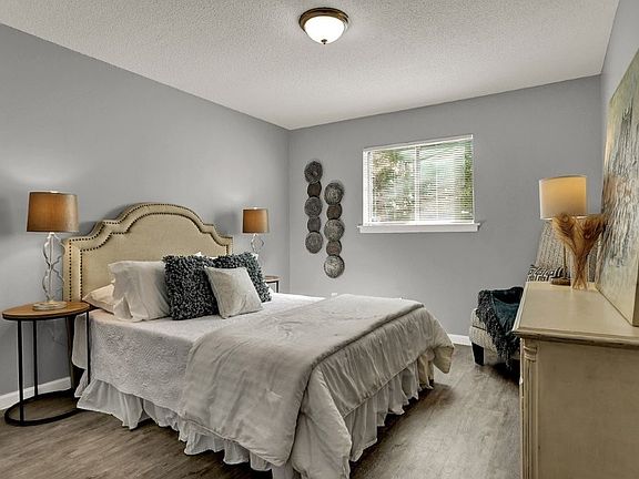 3rd image of 3060 Southern Ave #21